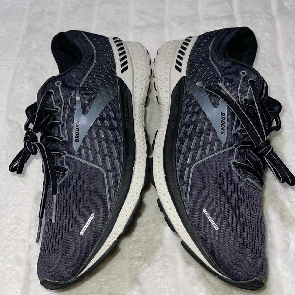 Brooks Adrenaline 21 - Picture 5 of 9
